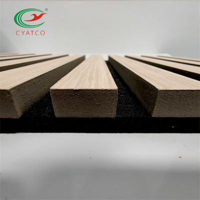 لوحة صوتية عملية Slatwall الصوتية البلوط الطبيعي للسقف