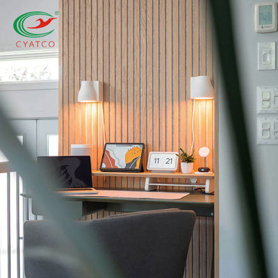 شقة عمودي الخشب Slat Wall الأخشاب 600x1200mm امتصاص الصوت